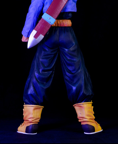 Figura De Dragon Ball Z Trunks Ssj 43cm Alto Pvc