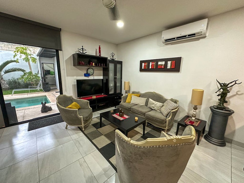 Casa En Venta En Temozon Norte A Minutos De Plaza La Isla