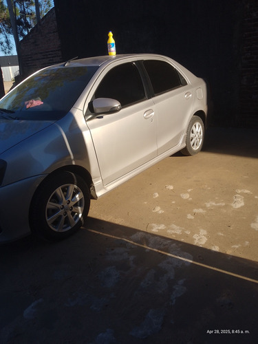 Toyota Etios 1.5 Sedan Xls