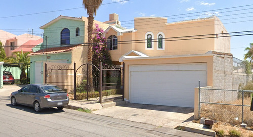 Casa En Venta En La Cañada Chihuahua