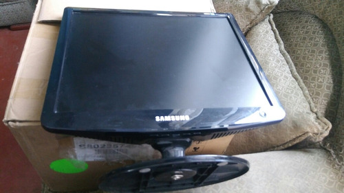 Monitor Samsung 733n S/75.00