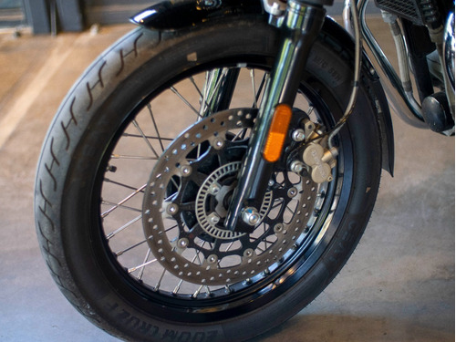 Imagen 17 de 20 de Royal Enfield Classic 500 Black Tribute Usado Seleccionado
