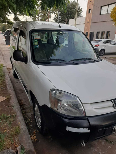 Peugeot Partner 1.4 Furgon Confort 2011