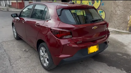 Chevrolet Onix 1.0T Premier Hatch At