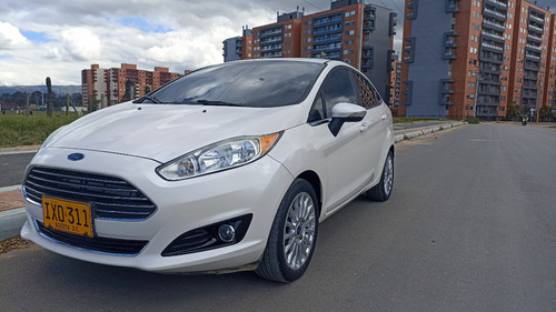 Ford Fiesta 1.6 Sportback Titanium | TuCarro