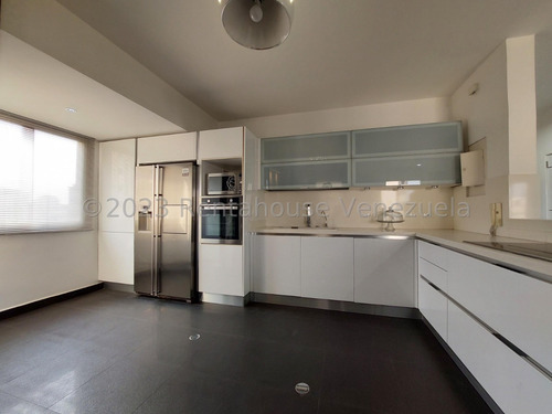 Moderna Casa En Venta Urb La Soledad 201 Mts2 Gjg 25-14518