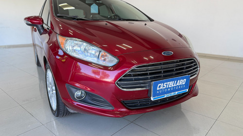 Ford Fiesta Kinetic 1.6 Titanium Powershift 120cv