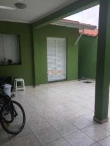 Vende-se Casa Terrea No Bairro Rudge Ramos Em Sao Bernardo Do Campo - V-24800