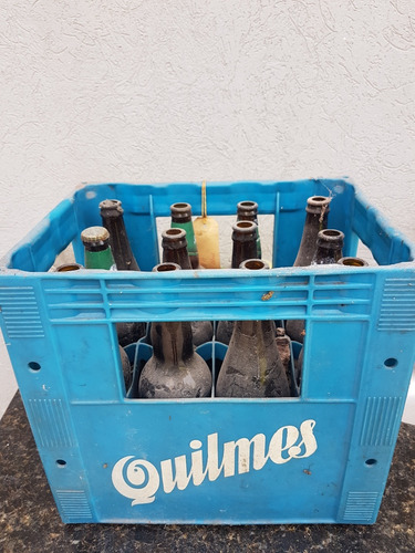 Cajón De Cerveza Con 12 Envases 3/4 Litros