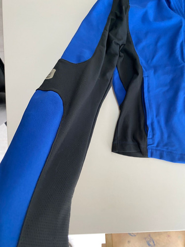 Campera Deportiva Mujer Manga Larga Azul S (Usado)