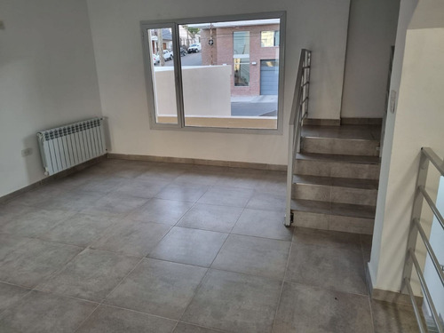 Venta Comodoro Rivadavia. Duplex 3 Amb. Pleno Centro