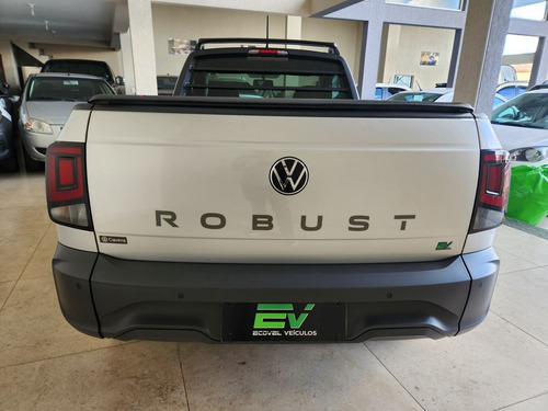 Volkswagen Saveiro Robust 1.6 Total Flex 16V