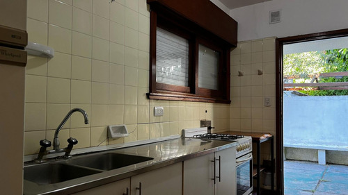 Ph En Venta - 3 Dormitorios 3 Baños - Cochera - 506mts2 - Villa Gesell