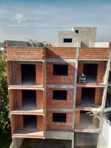 Imagen 16 de 18 de Departamento - Villa Luzuriaga