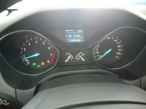 Imagen 23 de 25 de Ford Focus Se Mt