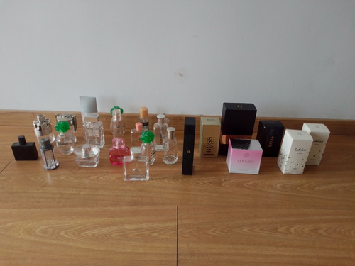 Lote De Varios Perfumes Con Cajas Vacias