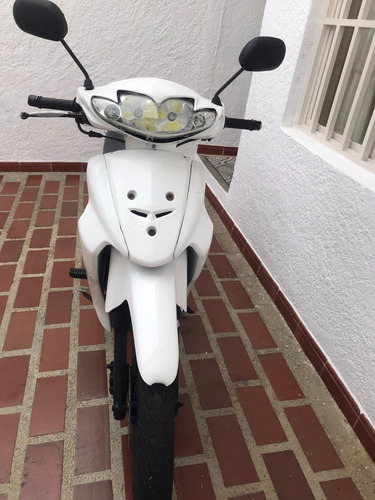 Moto Semiautomatica Suzuki Best 125