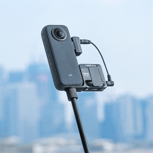 A Con Adaptador De Micrófono Para Cámara Insta360 One X3 3.5