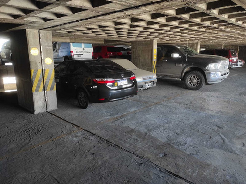 Imagen 4 de 6 de Cochera En Venta