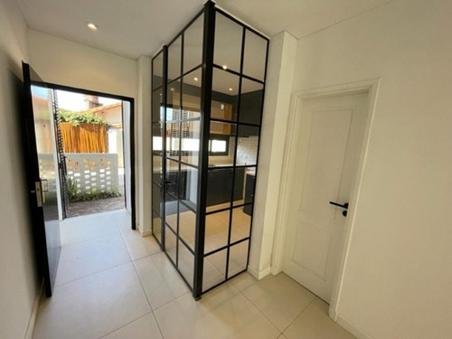 Imagen 6 de 23 de Dúplex A Estrenar De Categoria En Venta, San Miguel.