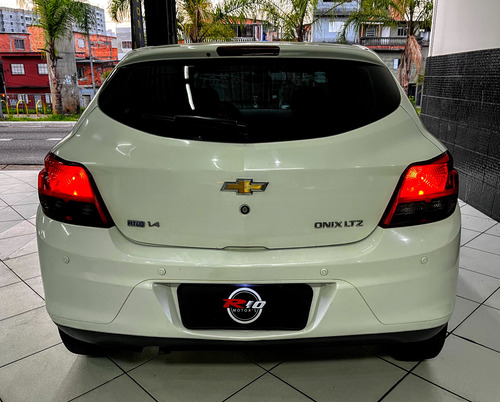 Chevrolet Onix 1.4 Ltz Aut. 5p