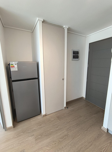 Arriendo Departamento 1d-1b-1b, Edificio Maipú, Centro De C