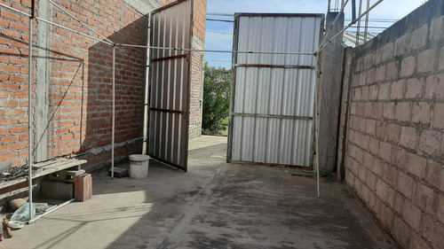 Imagen 6 de 11 de Locales + Casa Venta Santa Ana Zona Sur Av Peron