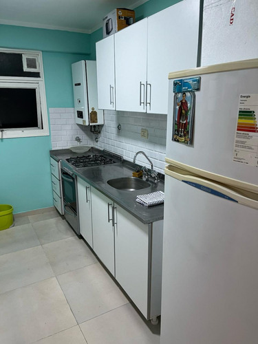 Departamento De Dos Ambientes, Alquiler Temporal, Barrio Norte