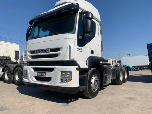 Imagem 3 de 15 de Iveco Stralis R460