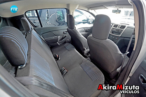 Renault Sandero 1.0 Authentique 16v Flex 4p Manual