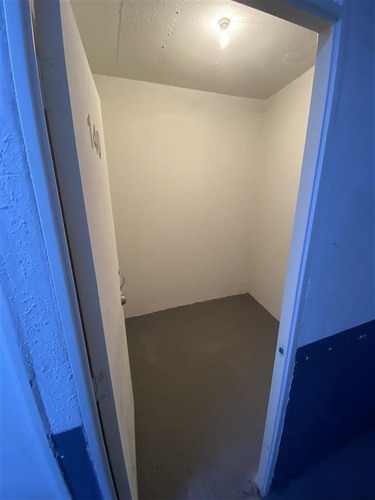 Imagen 1 de 6 de Bodega En Venta En Santiago