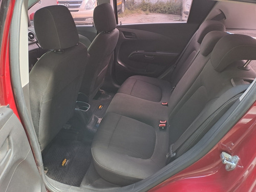 Imagen 8 de 10 de Chevrolet Sonic 2013 1.6 Lt