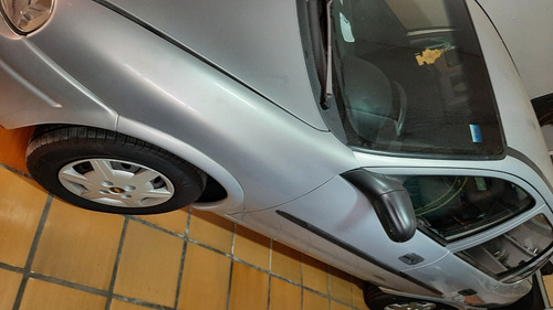 Corsa Sedan Gl 1.6 Mpfi - Automático - 98/99