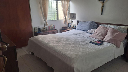 Venta Apartamento Clásico Condominio Independencia