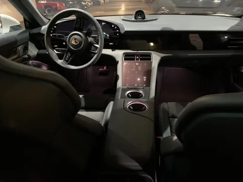 Porsche Taycan Turbo S 2021