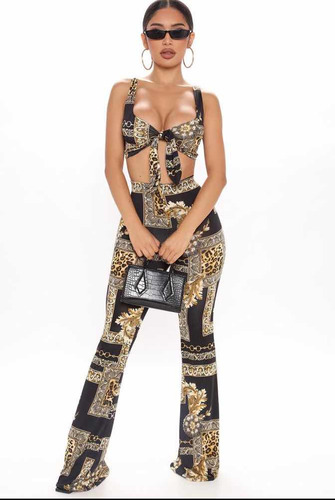 Set De Pantalón Acampanado Con Top Estampado De Cadena