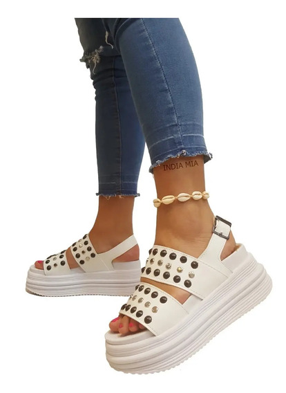 Sandalias y Ojotas en Berazategui | MercadoLibre.com.ar