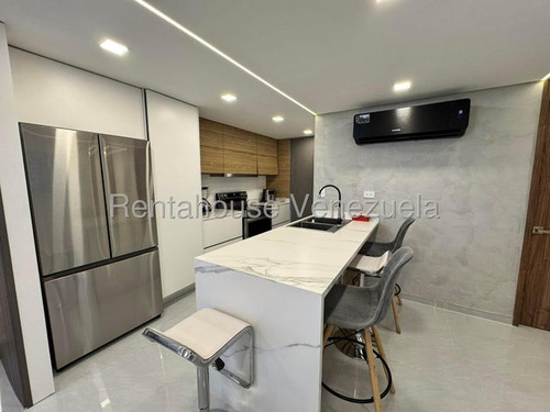 Apartamento En Venta En Barquisimeto En Exclusivo Conjunto Residencial Posee 3 Habitaciones 2 Baños En Optimas Condiciones Cod 25 20690 Comunicate Soy Gabi Irastorza