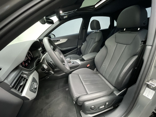 Audi A4 2.0 TFSI MHEV S LINE QUATTRO S TRONIC