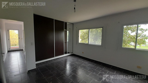 Casa En Venta En El Canton Golf