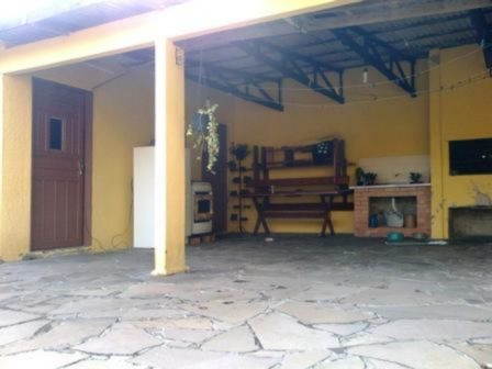 Casa Em Nonoai Com 4 Dormitórios - Mi12452