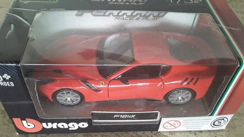 Burago Ferrari F 12 Escala 1/32