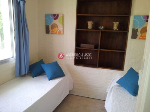 Casa En Zona Lugano- Ref: 5085