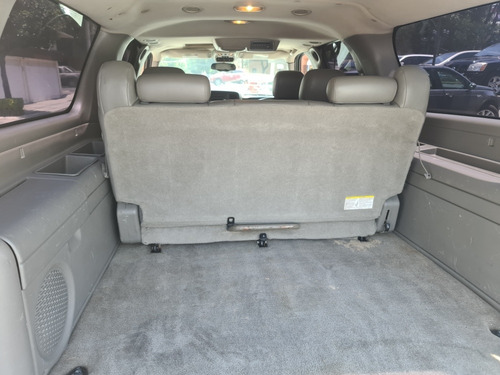 Imagen 12 de 15 de Chevrolet Suburban G Piel Aa Qc 2005 $129500 Socio Anca