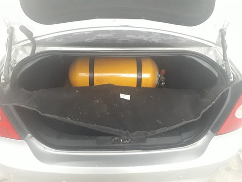 Ford Focus Sedan Gnc