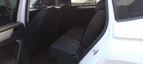 Imagen 15 de 22 de Volkswagen Tiguan Trendline 2018 1.4t 3 Filas La Mejor Us