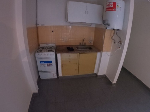 Imagen 3 de 11 de Departamento En Venta En Ramos Mejia
