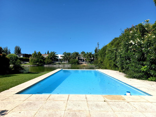 Casa A La Laguna En Alquiler Temporario - Santa Bárbara