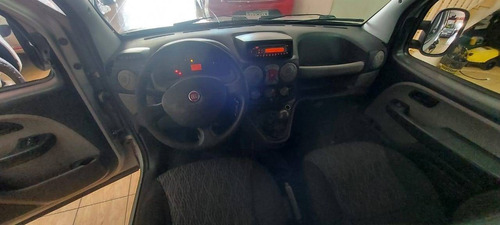 Imagem 6 de 10 de Fiat Doblò 1.4 Mpi Elx 8v Flex 4p Manual