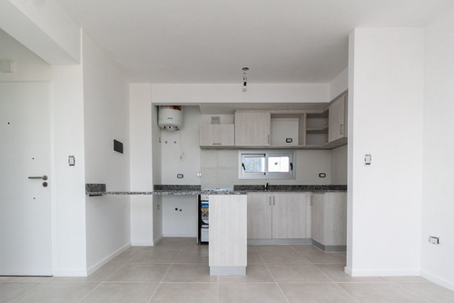 Imagen 18 de 30 de Venta Departamento 2 Amb A Estrenar En Saenz Peña